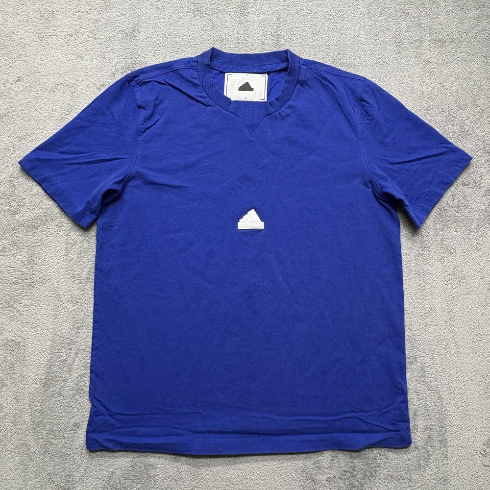 Adidas Shirt Mens Medium Blue Badge Of Sport Logo‎ Tee Sustainable Casual